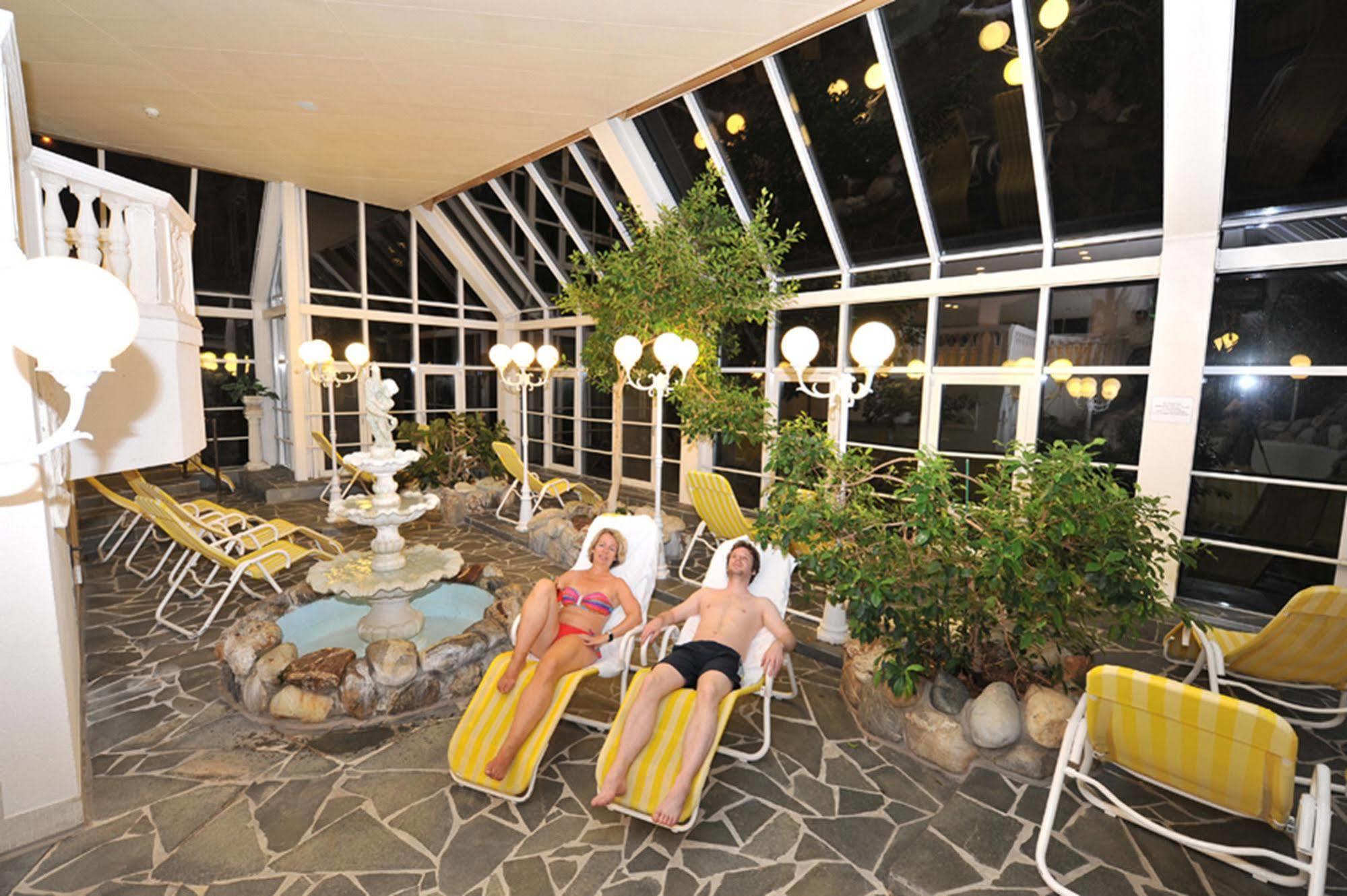 Sanotel Hotel 3*